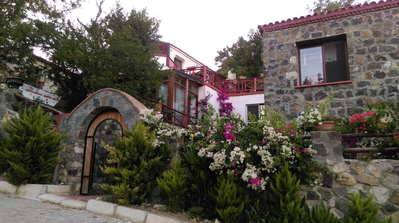 Karaburun Bahce Bed & Breakfast Exterior photo